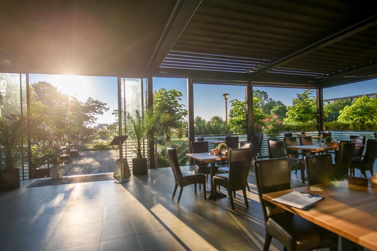 Hotel Tomis Mamaia Εξωτερικό φωτογραφία