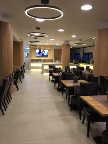 Hotel Tomis Mamaia Εξωτερικό φωτογραφία